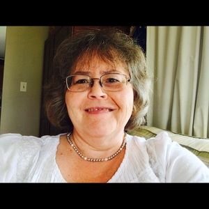 Meet your Posher, Linda